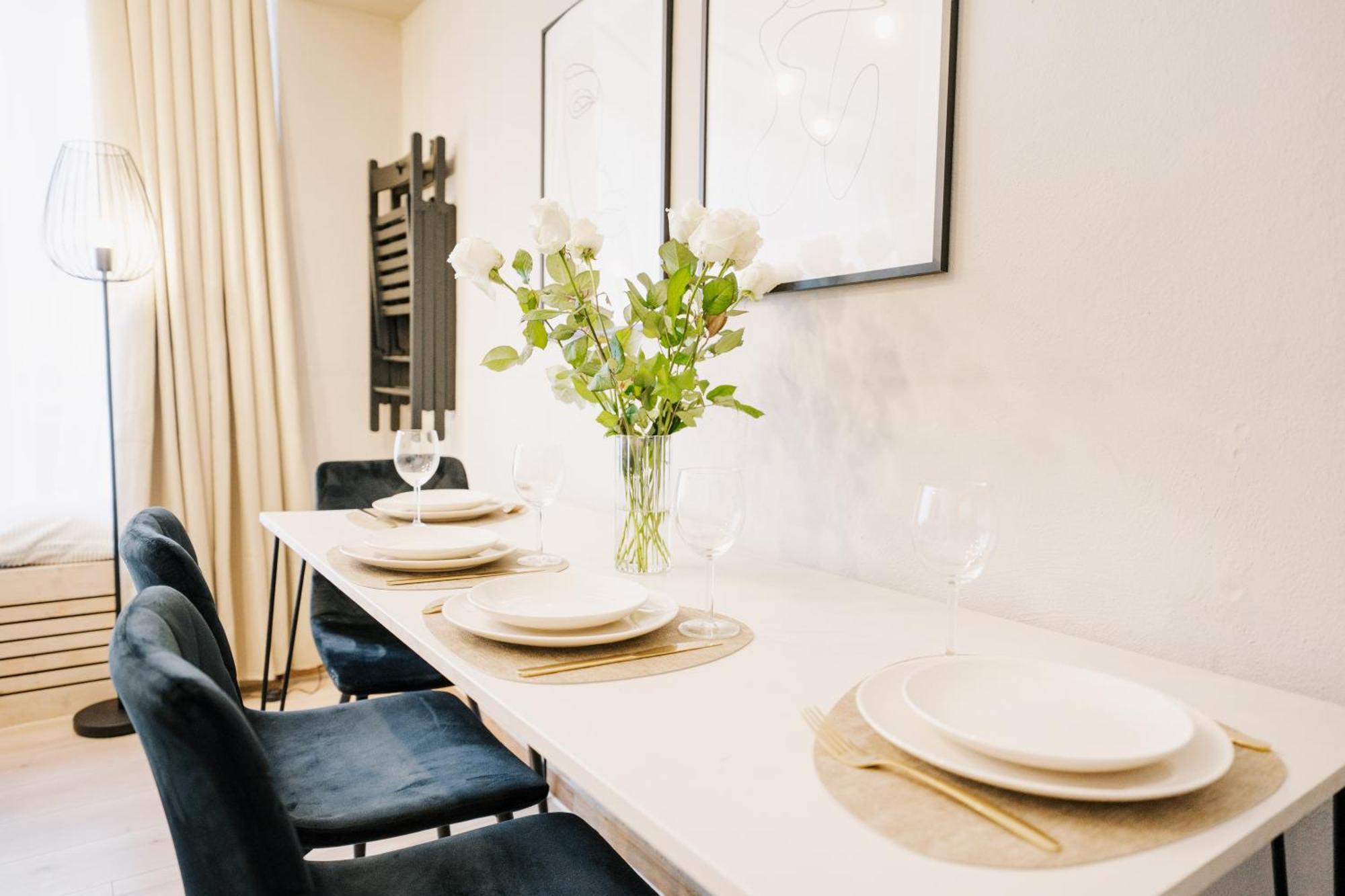Apartment City-apartment Kreuzviertel-laedchen-60 Qm *